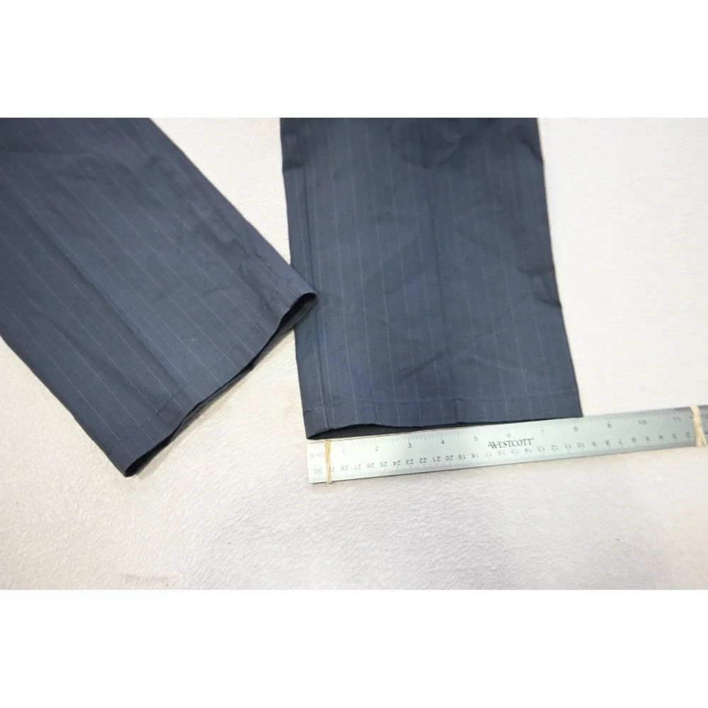 Dockers Signature Khaki Pants Mens 32x30 Navy Blue Pinstripe Straight D2 New